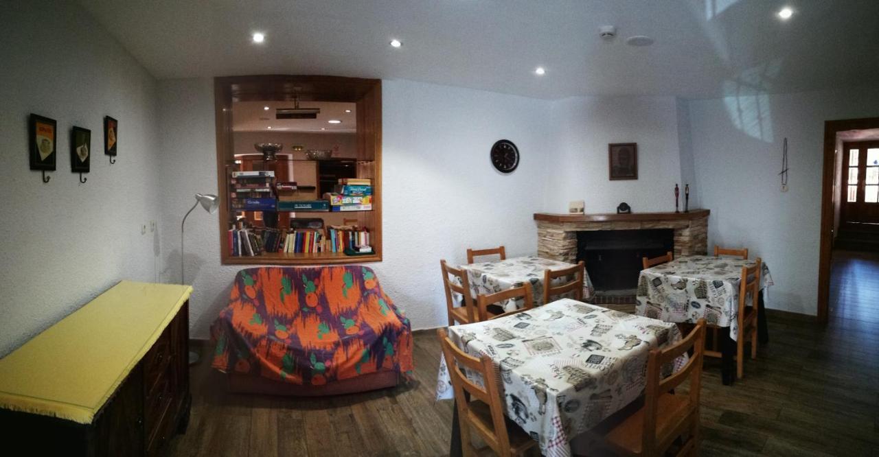 La Bodega Del Camino Aka Albergue On Thele Lorca  ภายนอก รูปภาพ