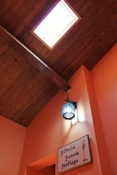La Bodega Del Camino Aka Albergue On Thele Lorca  ภายนอก รูปภาพ